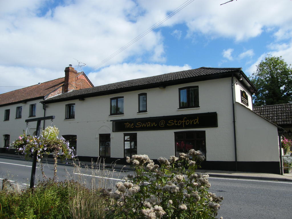 Hotel The Swan At Stoford Stapleford  Esterno foto